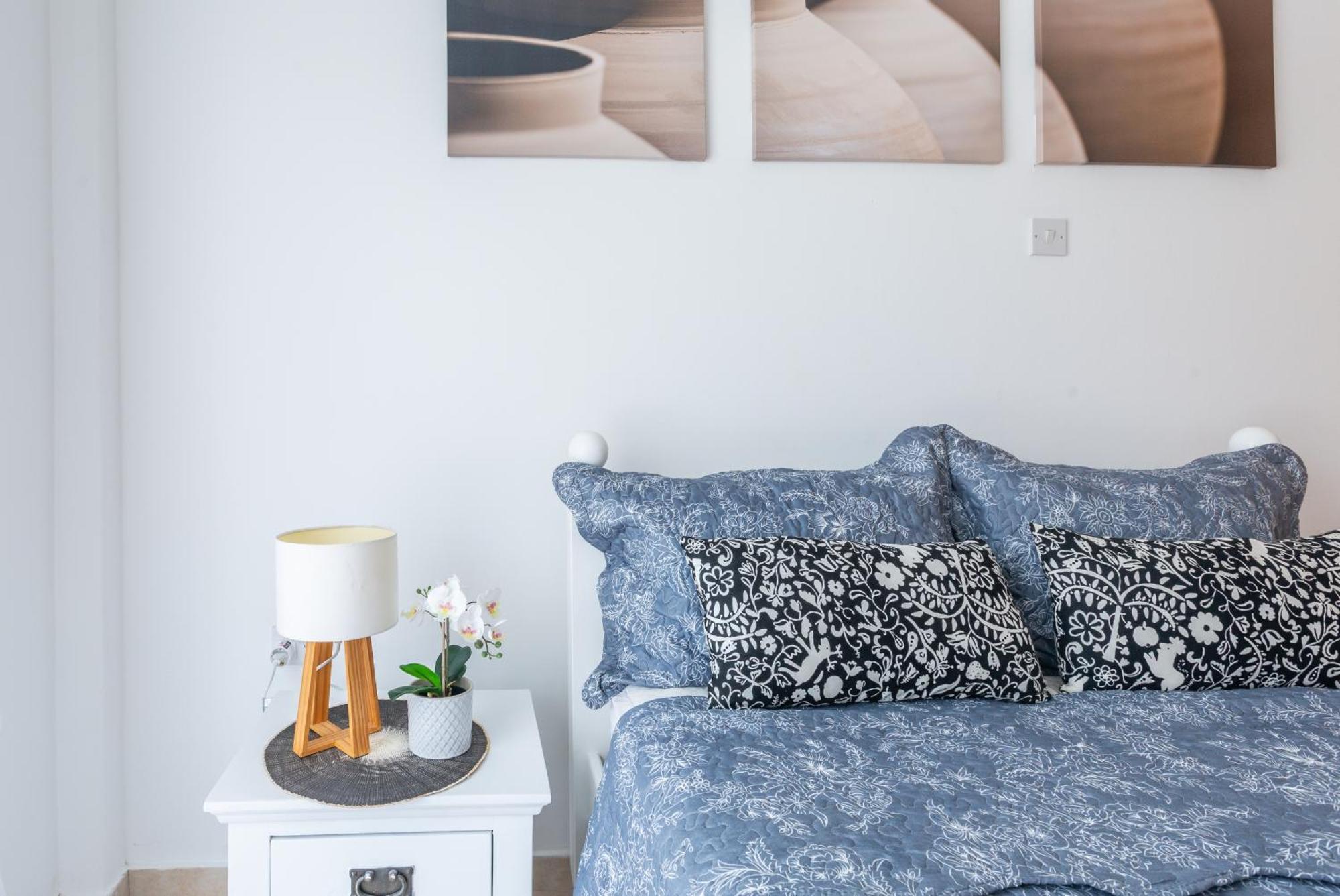 Beautiful One Bed Apartment In Paphos Luaran gambar